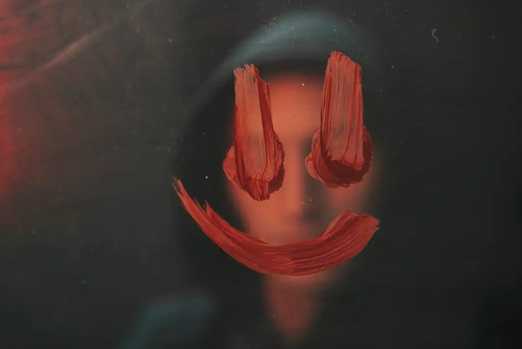 Insta‑Pop creator LUCHEN Watson crafts cinematic, emotional music shaped by his signature Lumin Astral—radiant, spatial, and unmistakably premium.